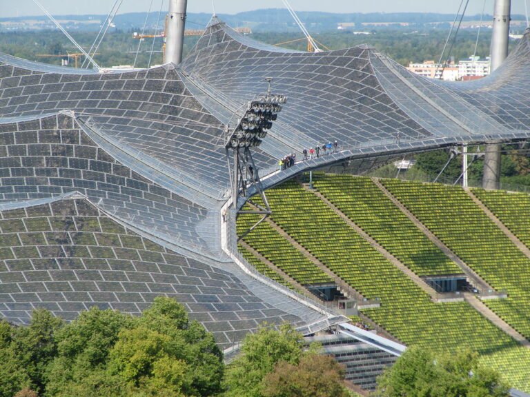 West Ring roof Bayern